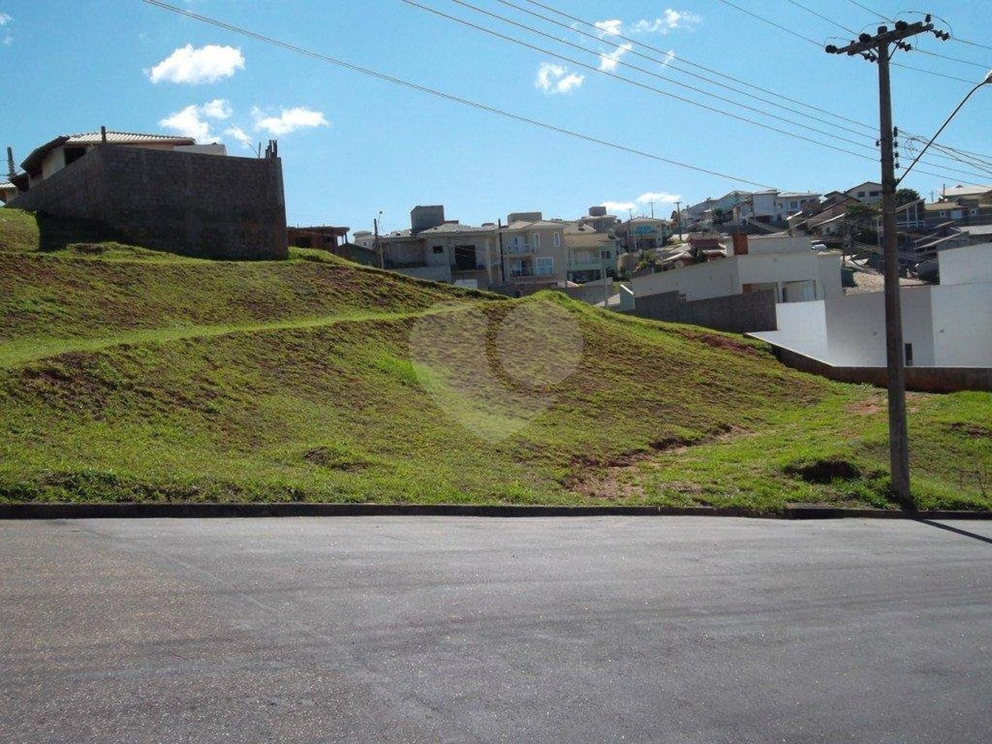 Terreno à venda em Residencial Fazenda Serrinha, Itatiba, SP