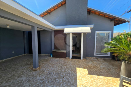 Casa à venda com 2 quartos, sendo 1 suíte,  em Vila Nastri, Itapetininga, SP