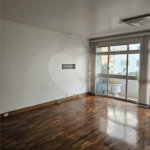 Apartamento à venda com 3 quartos, sendo 1 suíte,  em Itaim Bibi, São Paulo, SP