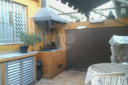 Casa à venda com 3 quartos, sendo 1 suíte,  em Santo Amaro, São Paulo, SP