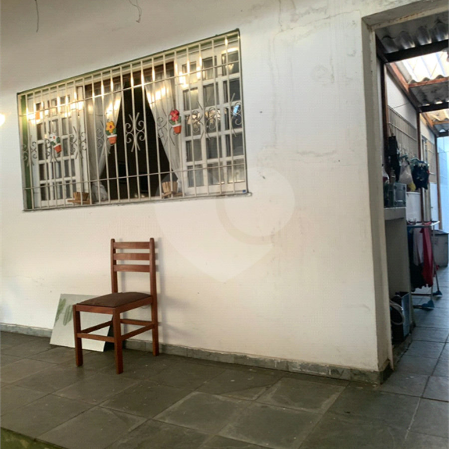 Casa à venda com 3 quartos, sendo 1 suíte, em Mogi Moderno, Mogi das Cruzes, SP