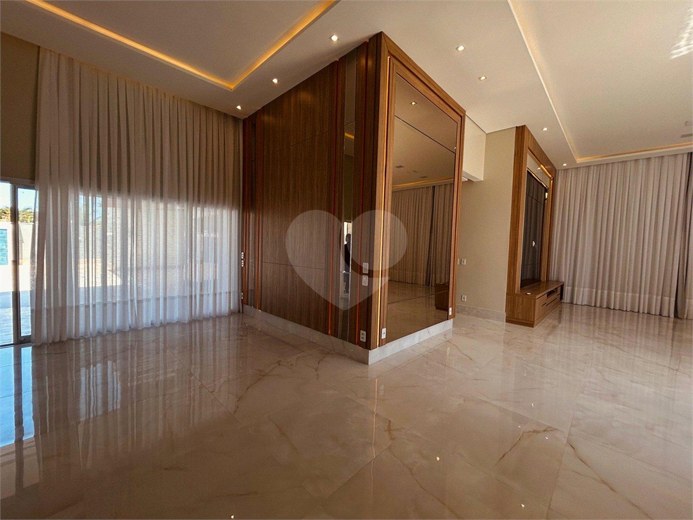 Casa à venda com 3 suítes, em Orla Norte, Porto Seguro, BA