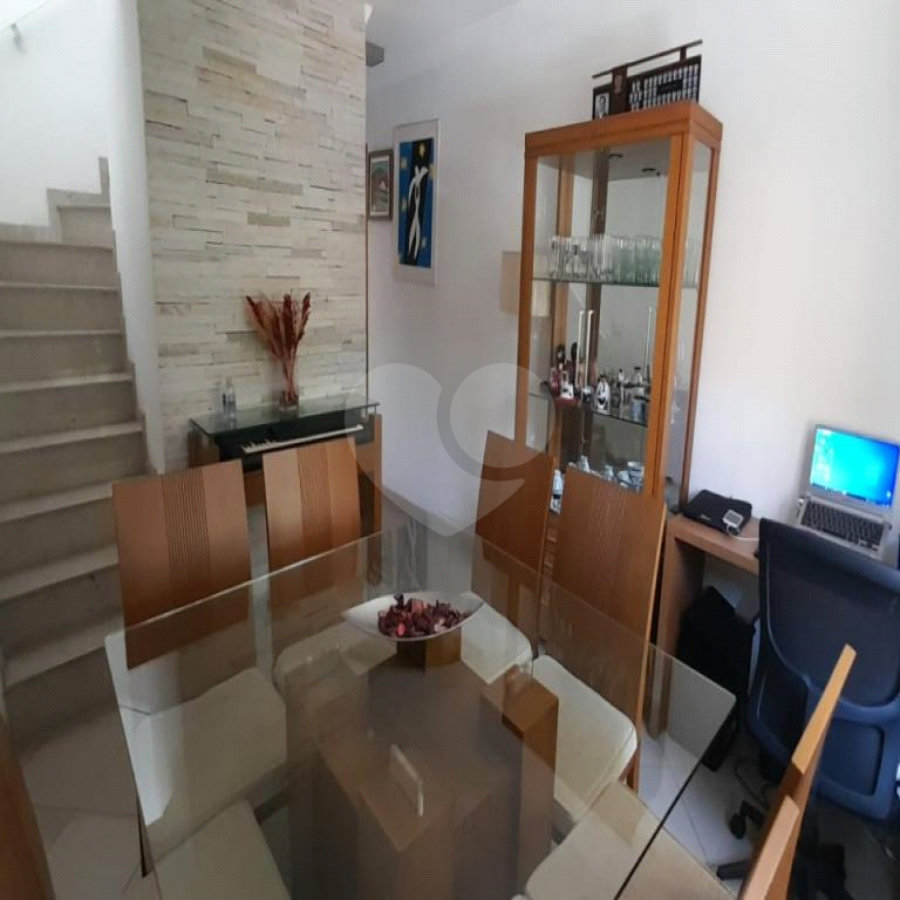Casa à venda com 2 quartos no condomínio Classic Residence, São Paulo - SP