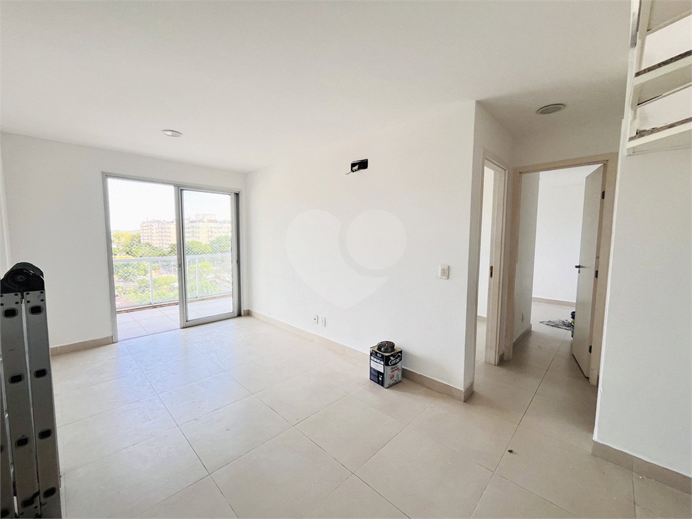 Apartamento à venda com 2 quartos, sendo 1 suíte, em Campo Grande, Rio de Janeiro, RJ