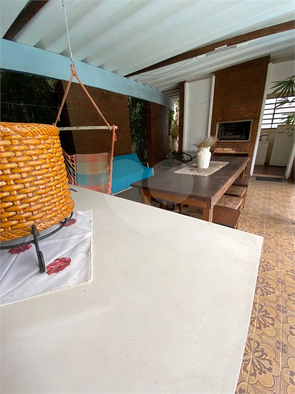 Casa à venda com 4 quartos, sendo 1 suíte,  em Vila Oliveira, Mogi das Cruzes, SP