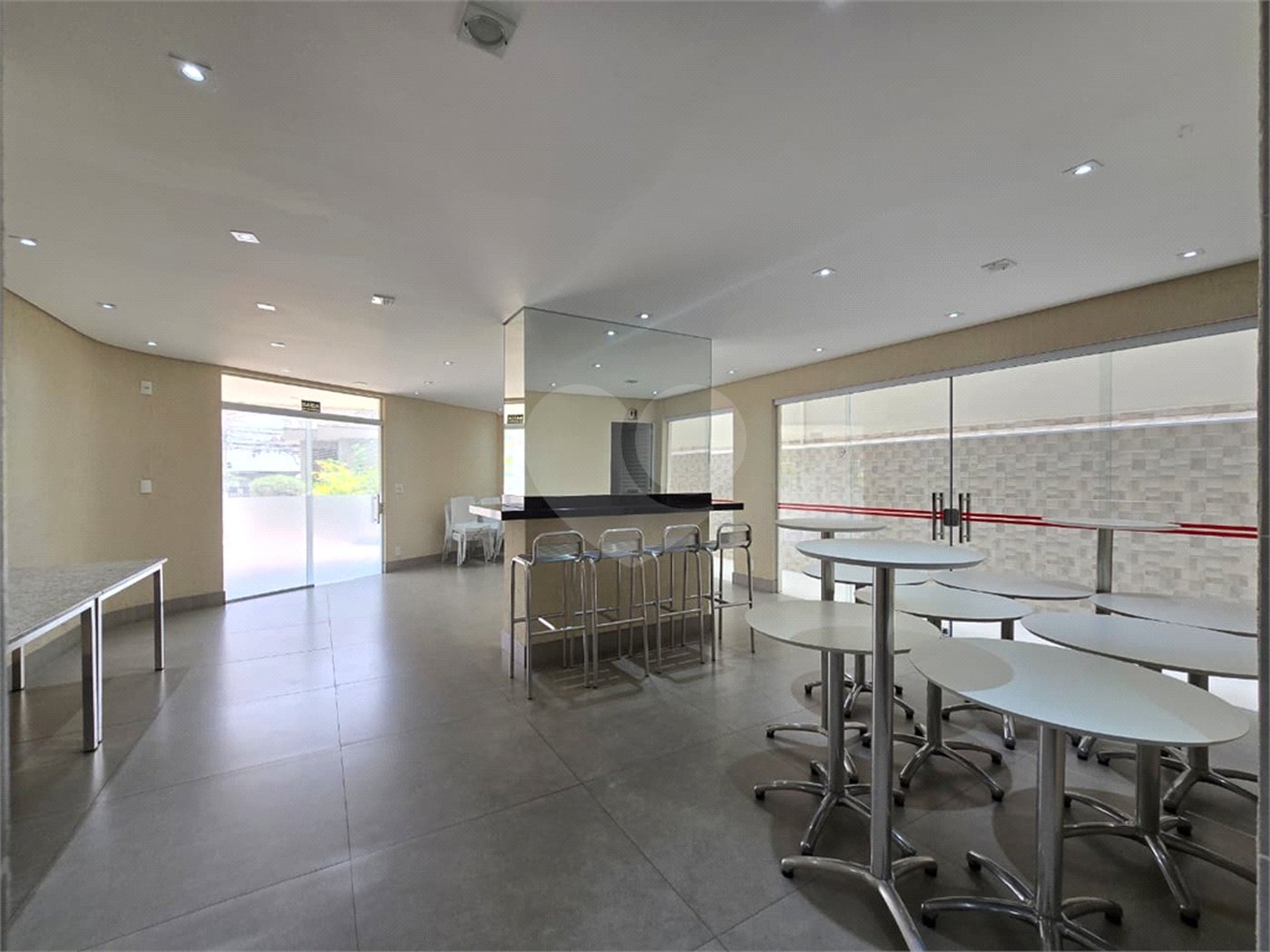 Apartamento à venda com 2 quartos, sendo 1 suíte, em Saúde, São Paulo, SP