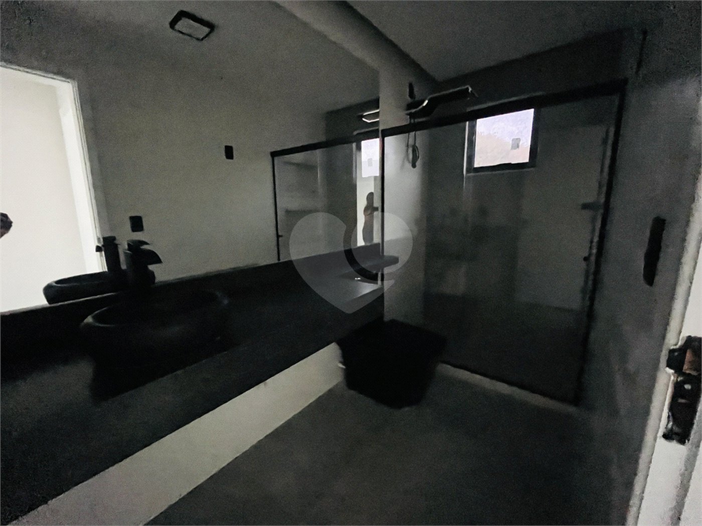 Casa à venda com 3 quartos, sendo 1 suíte, no condomínio Vale dos Sonhos 2, Rio de Janeiro - RJ