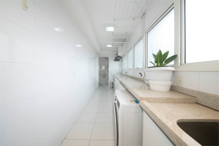 Apartamento à venda com 3 quartos, sendo 2 suítes, em Vila Mariana, São Paulo, SP