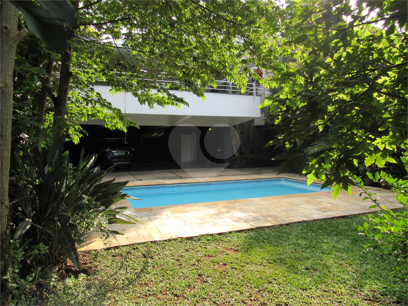 Casa à venda com 3 quartos, sendo 1 suíte, em Guarapiranga, São Paulo, SP