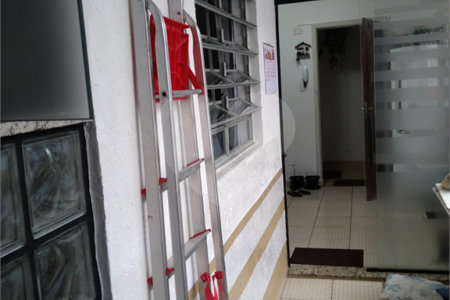 Apartamento à venda com 3 quartos, sendo 1 suíte,  no Centro, Mogi das Cruzes, SP