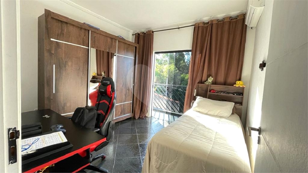 Casa à venda com 3 quartos, sendo 1 suíte,  em Jardim Wanel Ville IV, Sorocaba, SP