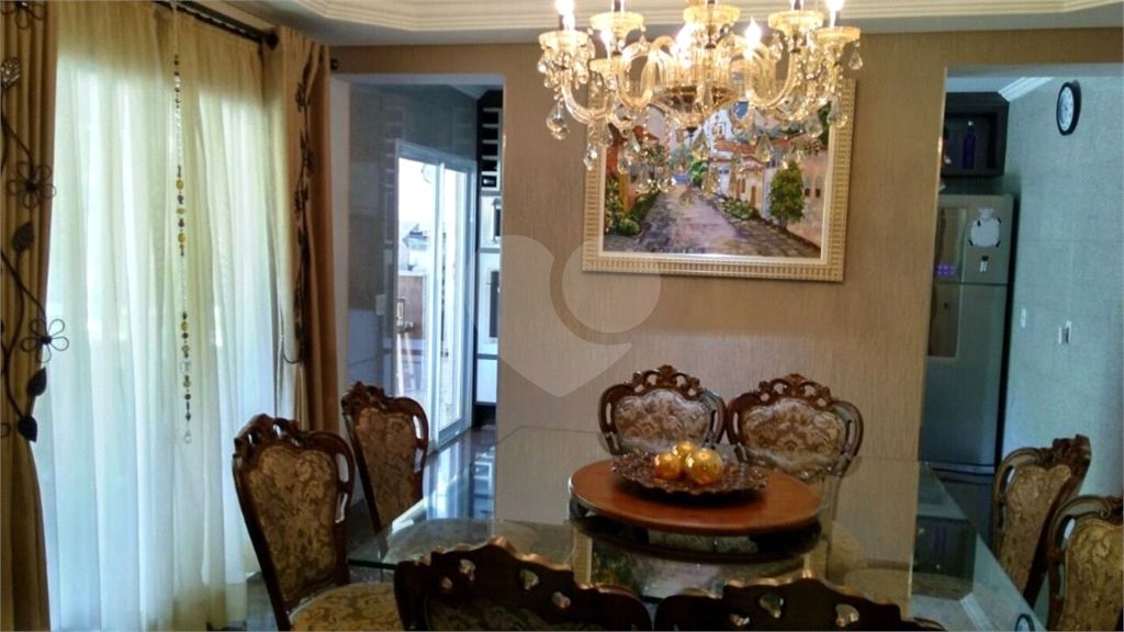 Casa à venda com 5 quartos, sendo 4 suítes,  no condomínio Reserva dos Vinhedos, Louveira - SP