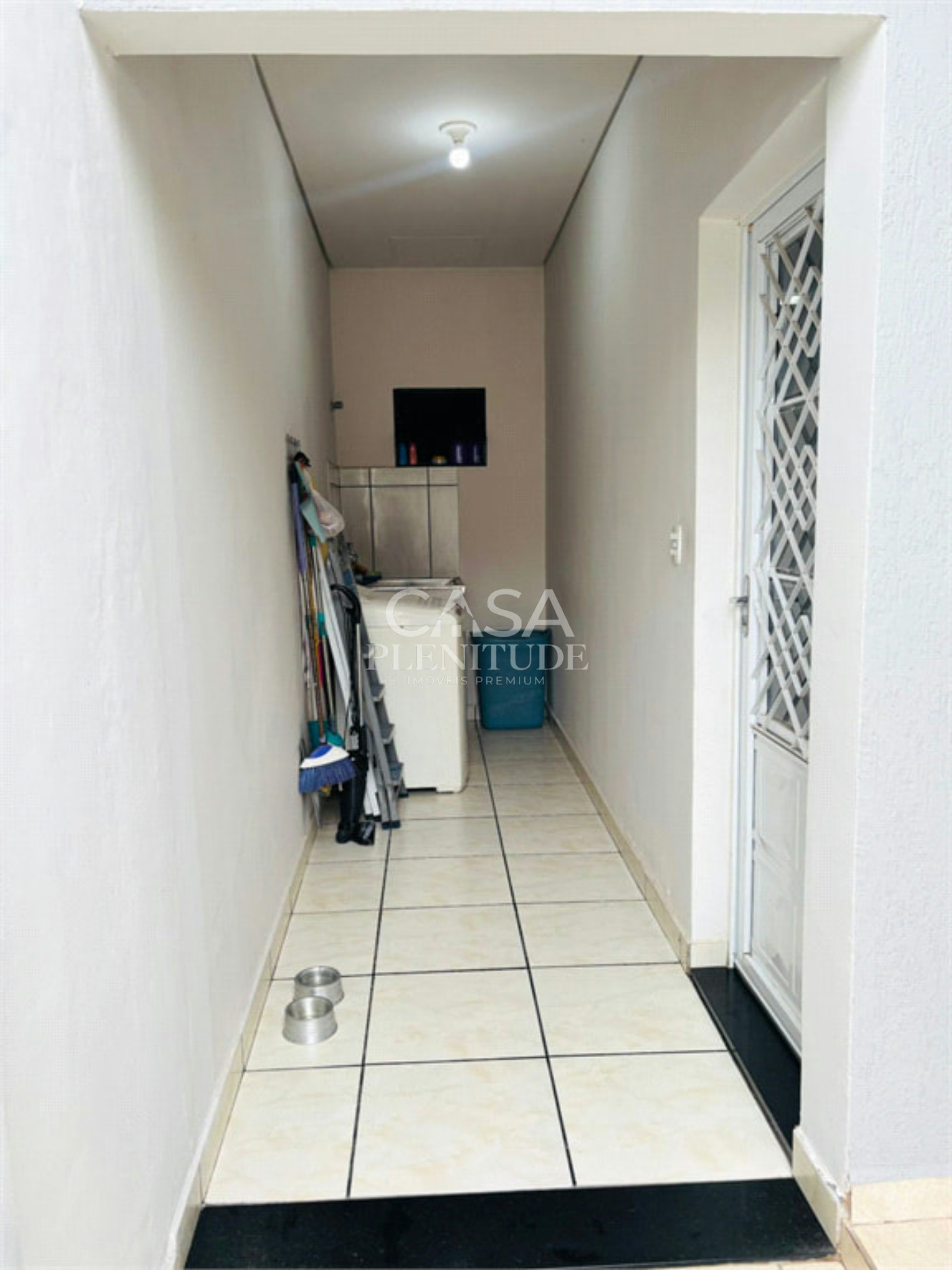 Casa à venda com 1 suíte em Parque São Bento, Sorocaba, SP
