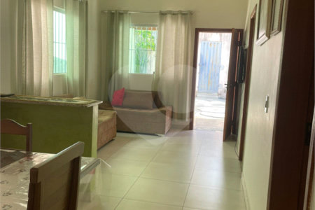 Casa à venda com 6 quartos, sendo 2 suítes, em Novo Eldorado, Contagem, MG