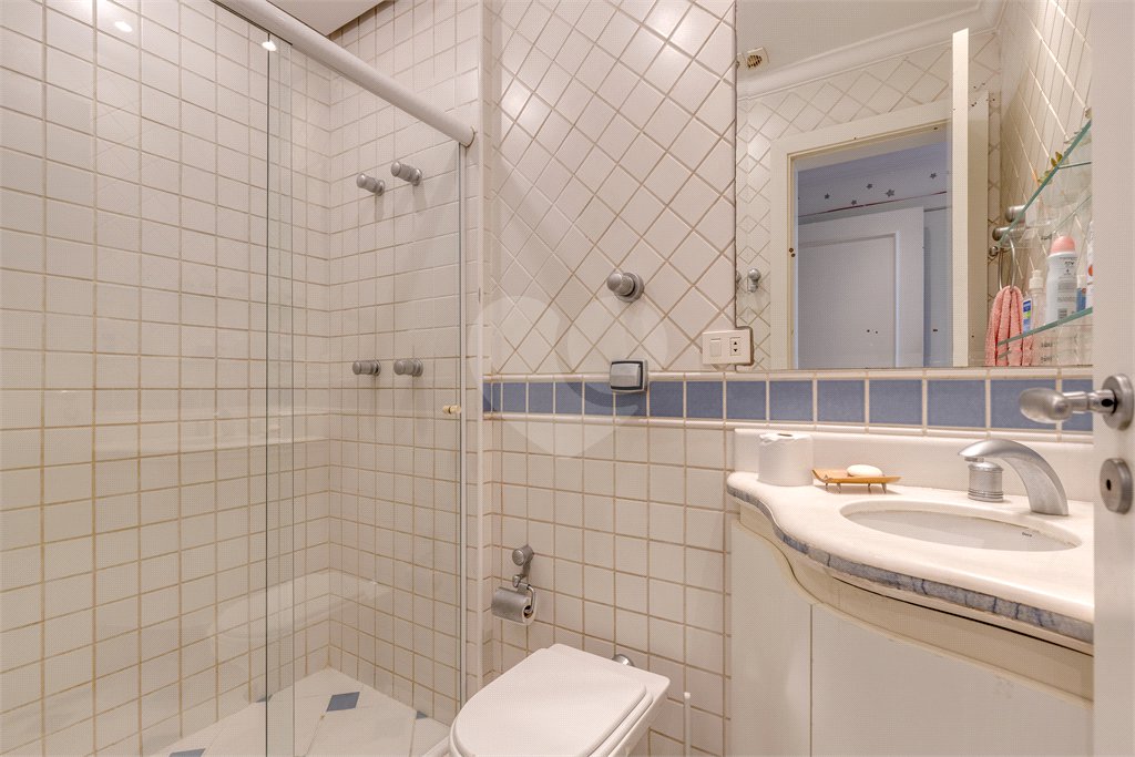 Apartamento à venda com 4 suítes em Jardim Marajoara, São Paulo, SP