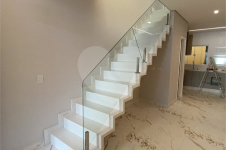 Sobrado à venda com 3 quartos, sendo 1 suíte, em Vila Medeiros, São Paulo, SP