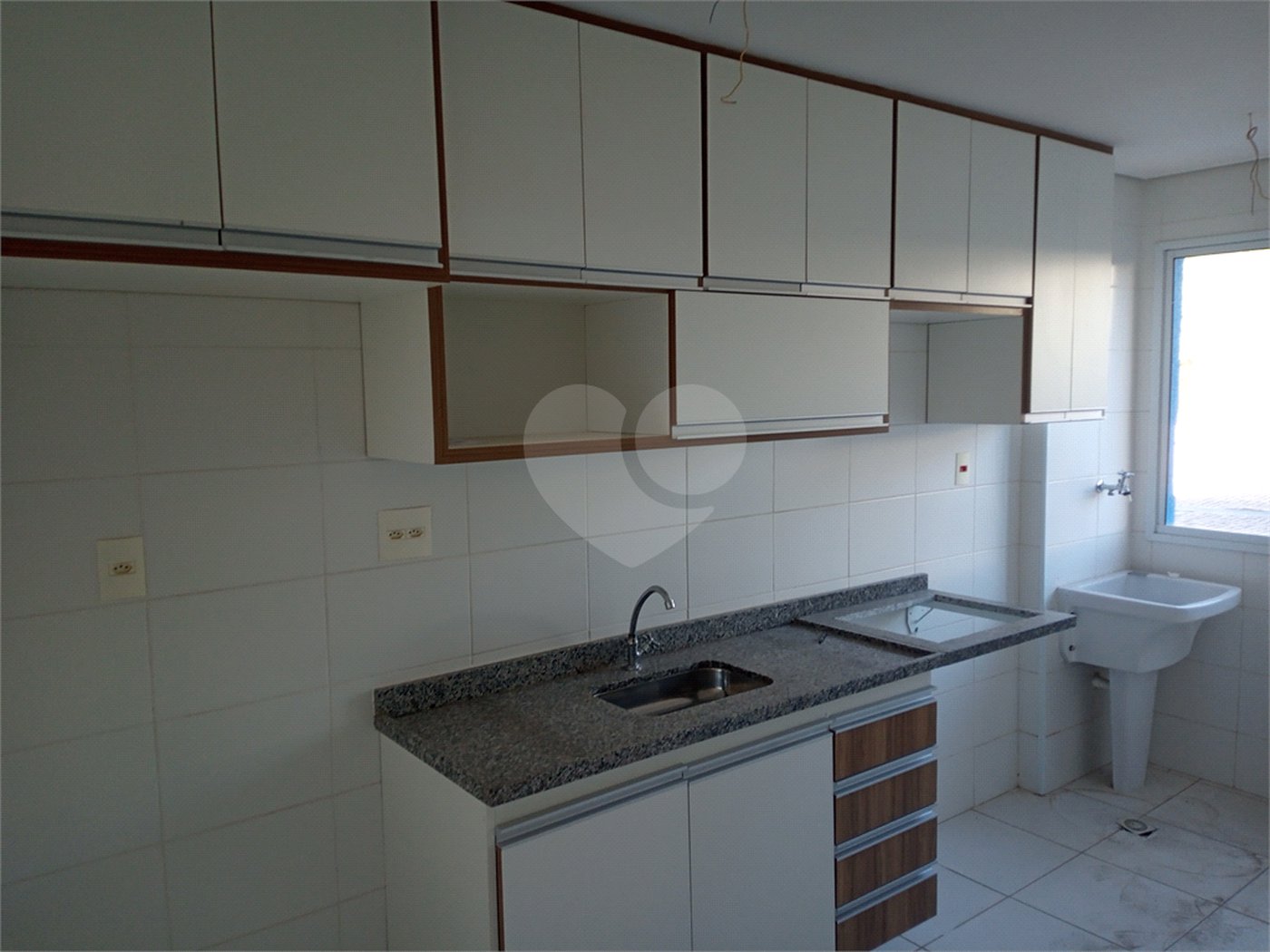 Apartamento para alugar com 2 quartos em Ortizes, Valinhos, SP