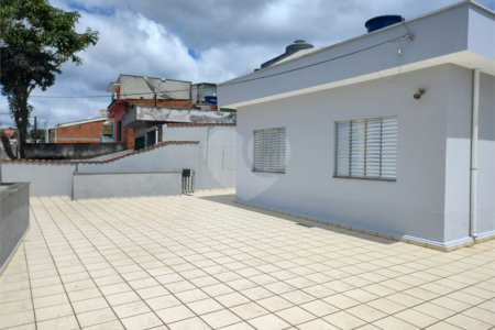 Casa à venda com 3 quartos, sendo 1 suíte,  em Jardim Cintia, Mogi das Cruzes, SP