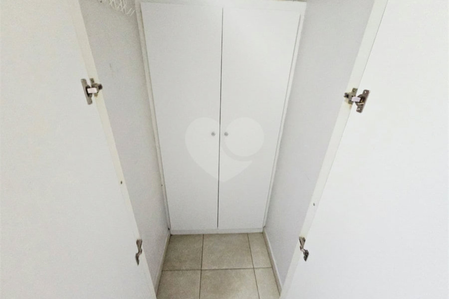 Sobrado à venda com 4 quartos, sendo 1 suíte, em Vila Guilherme, São Paulo, SP