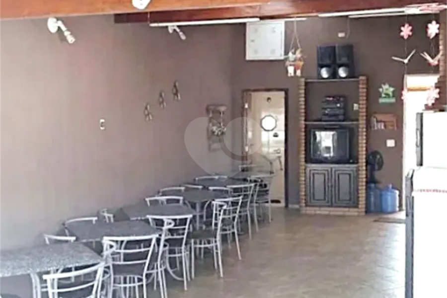 Sobrado à venda com 3 quartos, sendo 1 suíte,  em Vila Palmeiras, São Paulo, SP