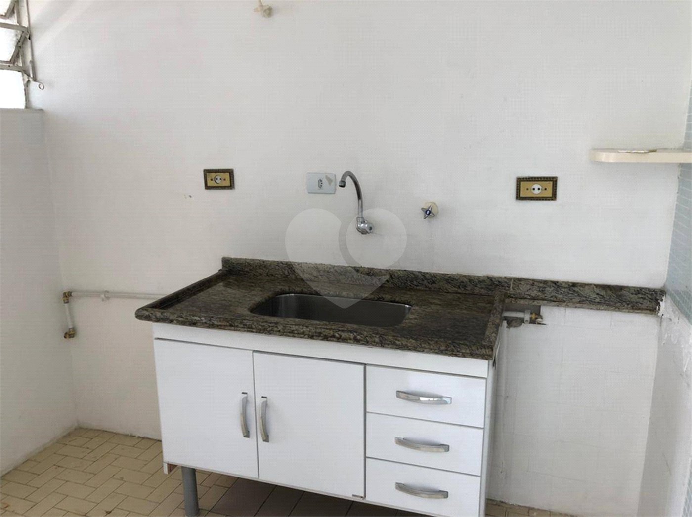 Apartamento à venda com 1 quarto no Centro, Suzano, SP