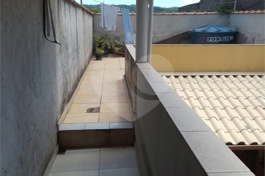 Sobrado à venda com 4 quartos no Brasilândia, São Paulo, SP