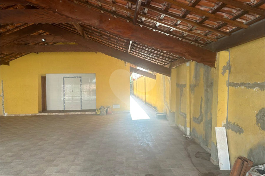 Casa à venda com 1 quarto em Tupi, Praia Grande, SP