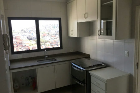 Apartamento à venda com 3 quartos, sendo 1 suíte,  em Vila Andrade, São Paulo, SP