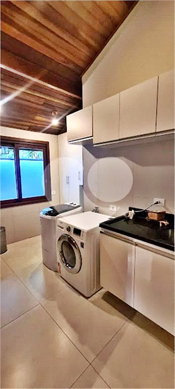 Casa à venda ou para alugar com 3 suítes no condomínio Jardim da Montanha I, Mairiporã - SP