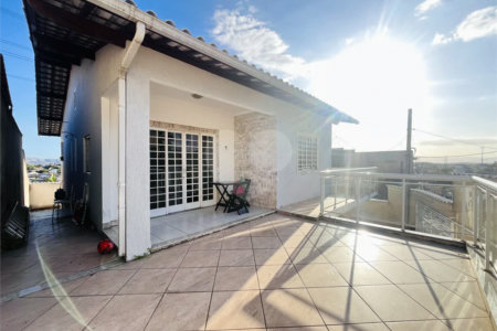Casa à venda com 2 quartos, sendo 1 suíte, em Campo Grande, Rio de Janeiro, RJ