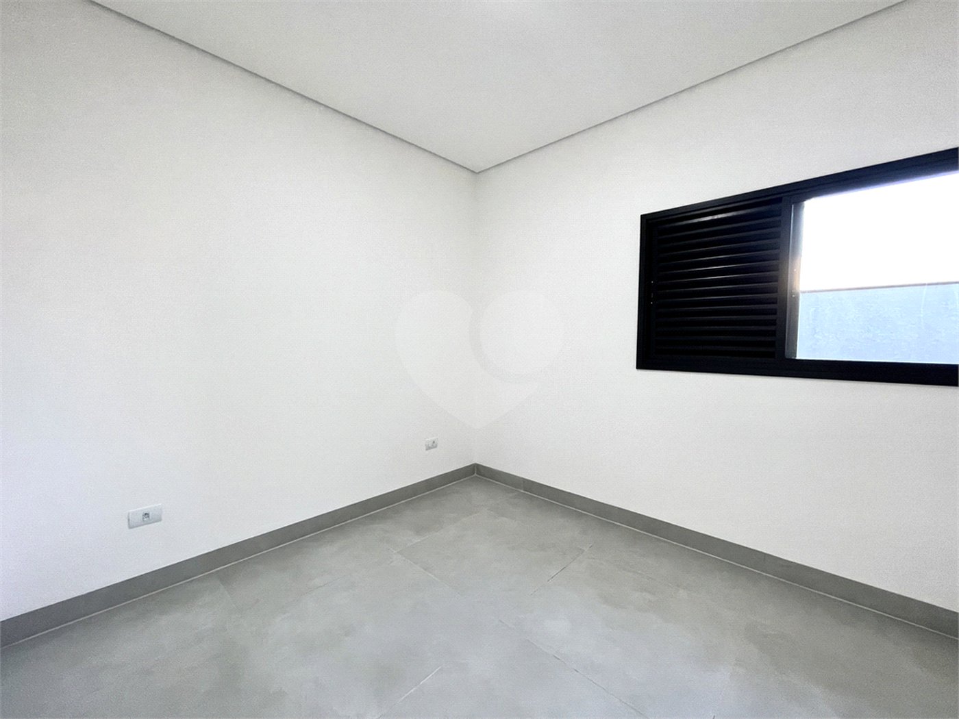 Casa à venda com 3 quartos, sendo 1 suíte,  no condomínio Residencial Villagio Wanel, Sorocaba - SP