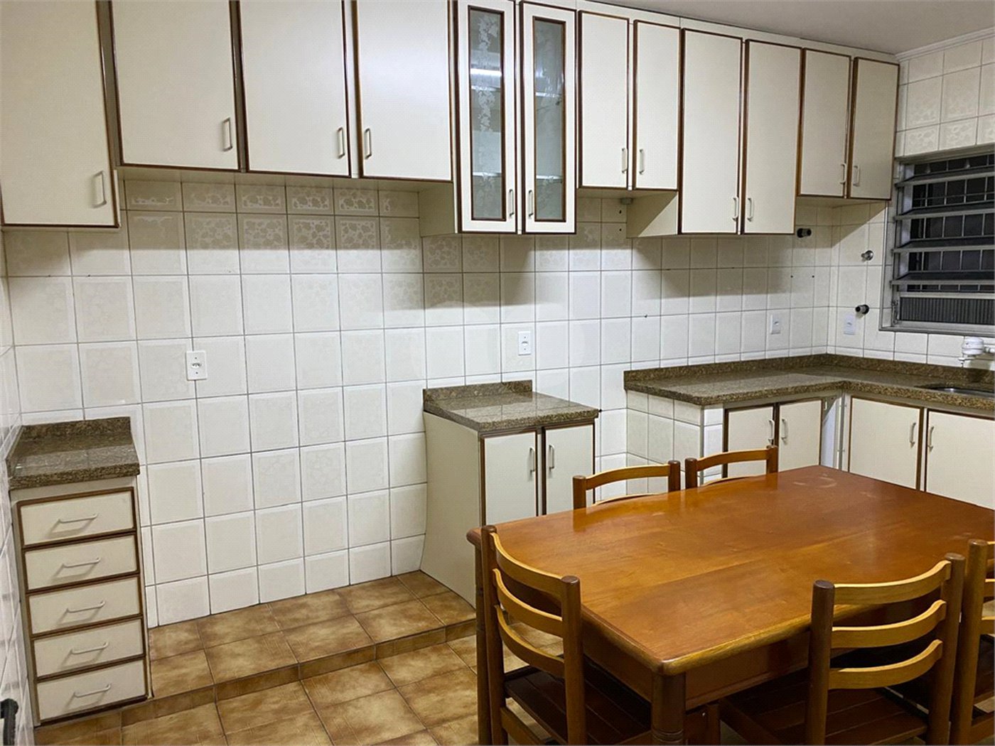 Sobrado para alugar com 3 quartos, sendo 1 suíte, em Vila Nova Cachoeirinha, São Paulo, SP