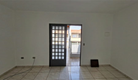 Sobrado à venda com 4 quartos, sendo 1 suíte, em Jardim Hubert, Indaiatuba, SP