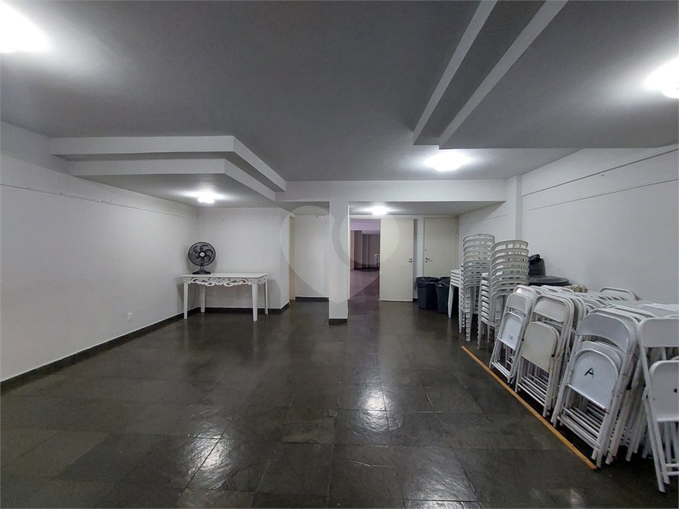 Cobertura à venda com 2 quartos, sendo 1 suíte,  em Tijuca, Rio de Janeiro, RJ