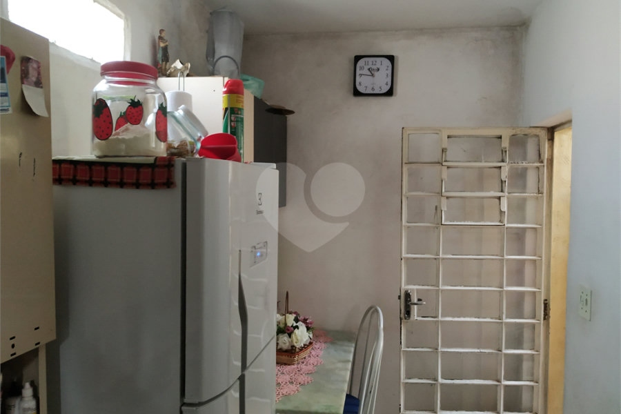 Sobrado à venda com 3 quartos em Chora Menino, São Paulo, SP