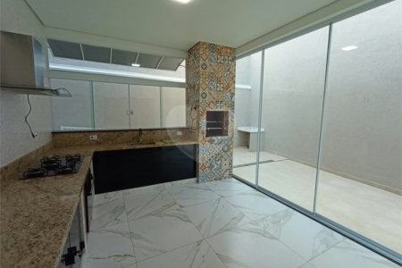 Casa à venda com 3 quartos, sendo 1 suíte,  em Vila Nova Aparecida, Mogi das Cruzes, SP
