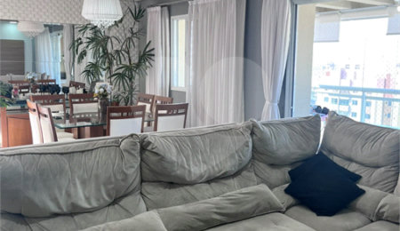 Apartamento à venda ou para alugar com 4 quartos, sendo 2 suítes,  em Tatuapé, São Paulo, SP