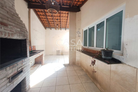 Casa à venda com 4 quartos, sendo 2 suítes, em Jardim Residencial Deolinda Guerra, Sorocaba, SP