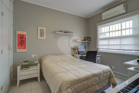 Casa de Vila à venda com 3 quartos, sendo 1 suíte, em Brooklin, São Paulo, SP