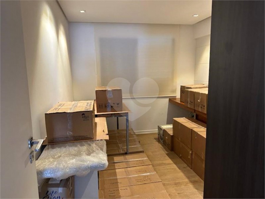 Apartamento à venda com 3 quartos, sendo 1 suíte, em Vila Mariana, São Paulo, SP