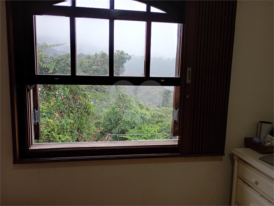 Sobrado à venda ou para alugar com 3 quartos, sendo 1 suíte, em Horto, São Paulo, SP