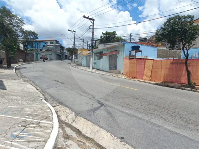 Sobrado à venda com 3 quartos, sendo 1 suíte,  em Tremembé, São Paulo, SP