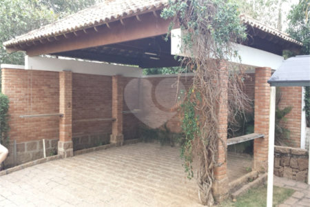 Casa à venda ou para alugar com 4 suítes no condomínio Residencial Vale das Laranjeiras, Indaiatuba - SP