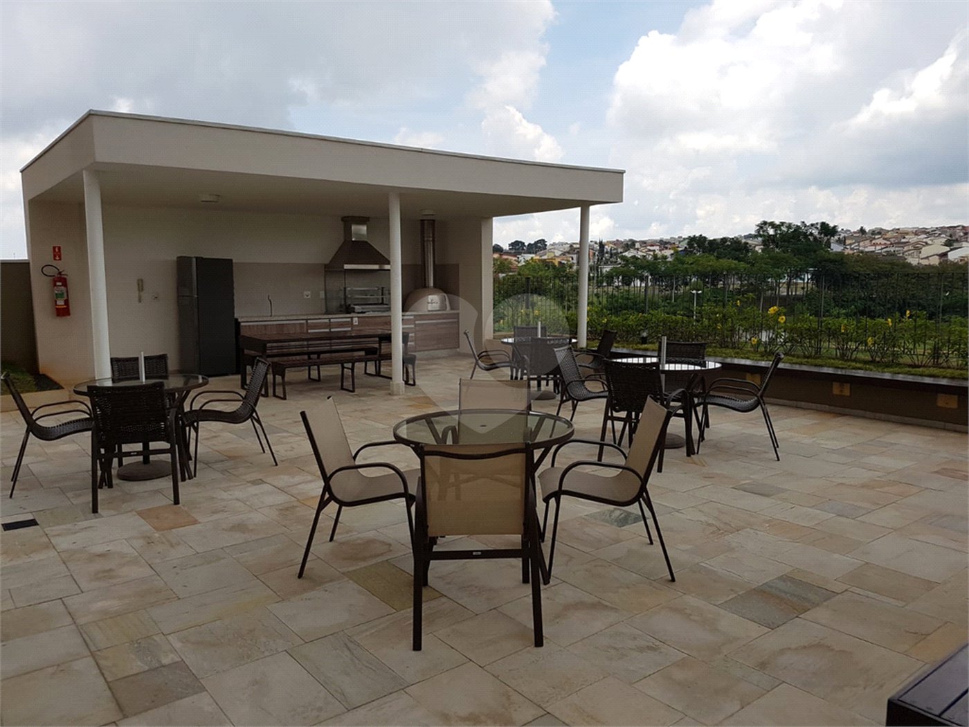 Apartamento à venda com 3 quartos em Vila Almeida, Indaiatuba, SP