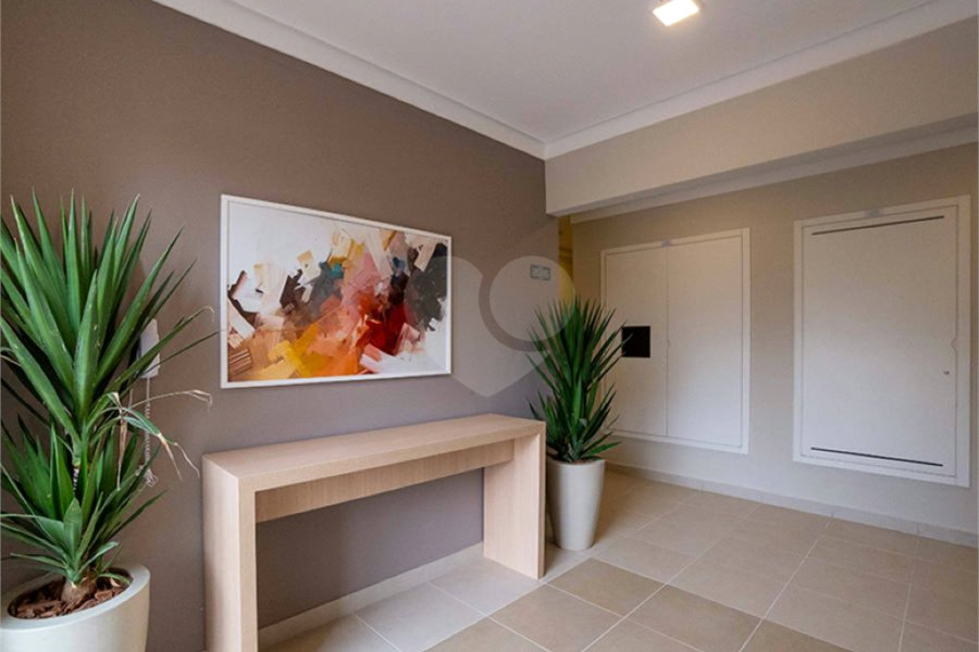 Apartamento à venda com 2 quartos em Cidade Tiradentes, São Paulo, SP