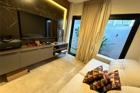 Casa à venda com 3 suítes no condomínio Residencial Florais Itália, Cuiabá - MT