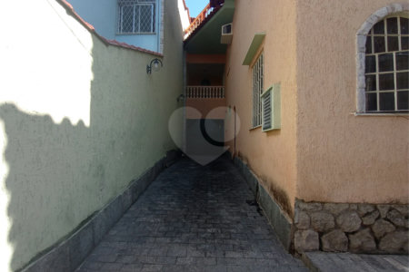Casa à venda com 4 quartos, sendo 1 suíte, em Andaraí, Rio de Janeiro, RJ