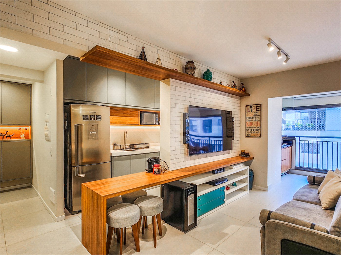 Apartamento à venda com 2 quartos, sendo 1 suíte, em Jardim Prudência, São Paulo, SP