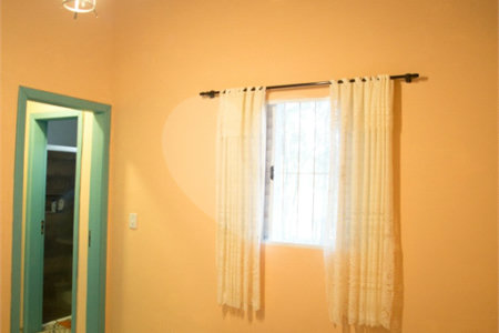 Chácara à venda com 3 quartos, sendo 2 suítes,  em Jardim Estância Brasil, Atibaia, SP