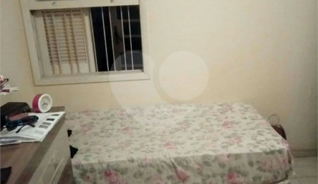 Sobrado à venda com 2 quartos em Santana, São Paulo, SP